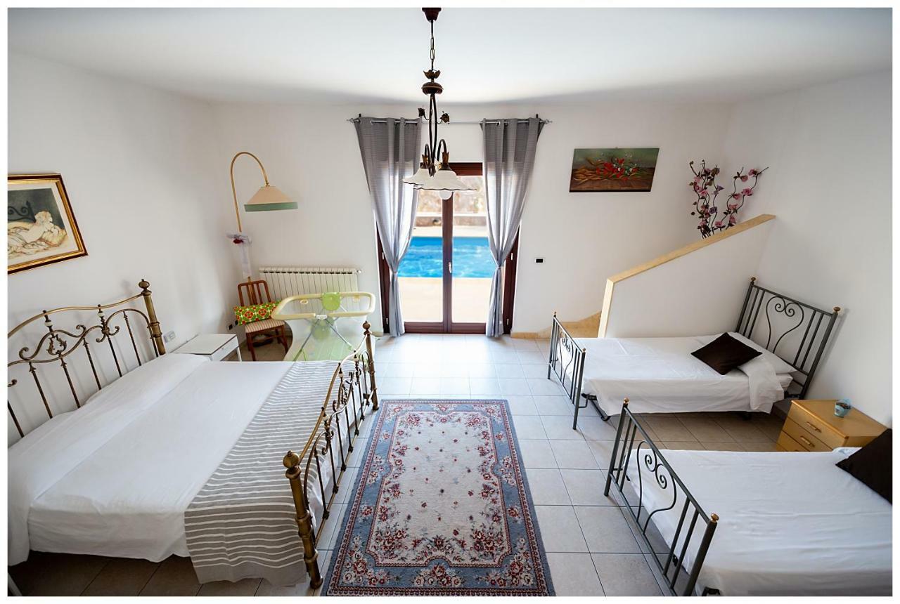 Bed And Breakfast Villa Fatima Трани Экстерьер фото
