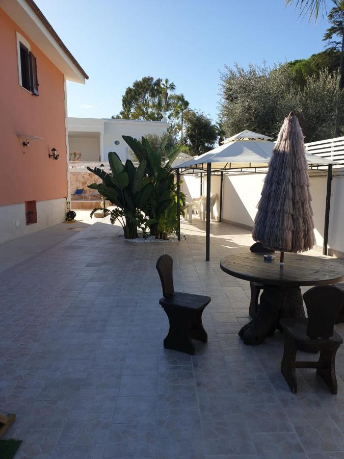 Bed And Breakfast Villa Fatima Трани Экстерьер фото